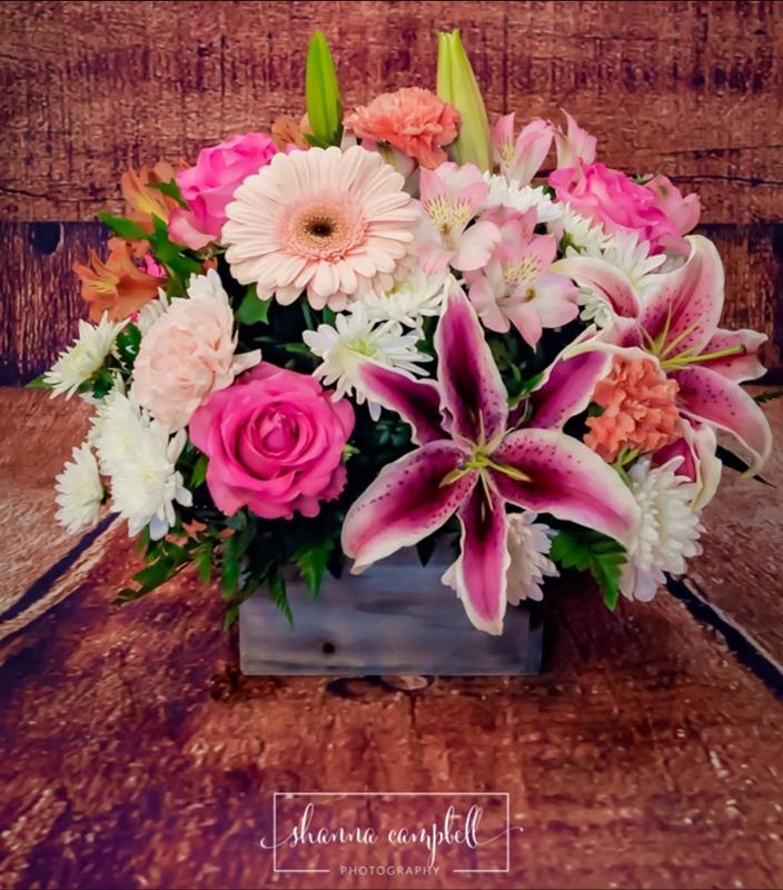 Four Seasons Florist - Clarksville, TN - Thumb 45